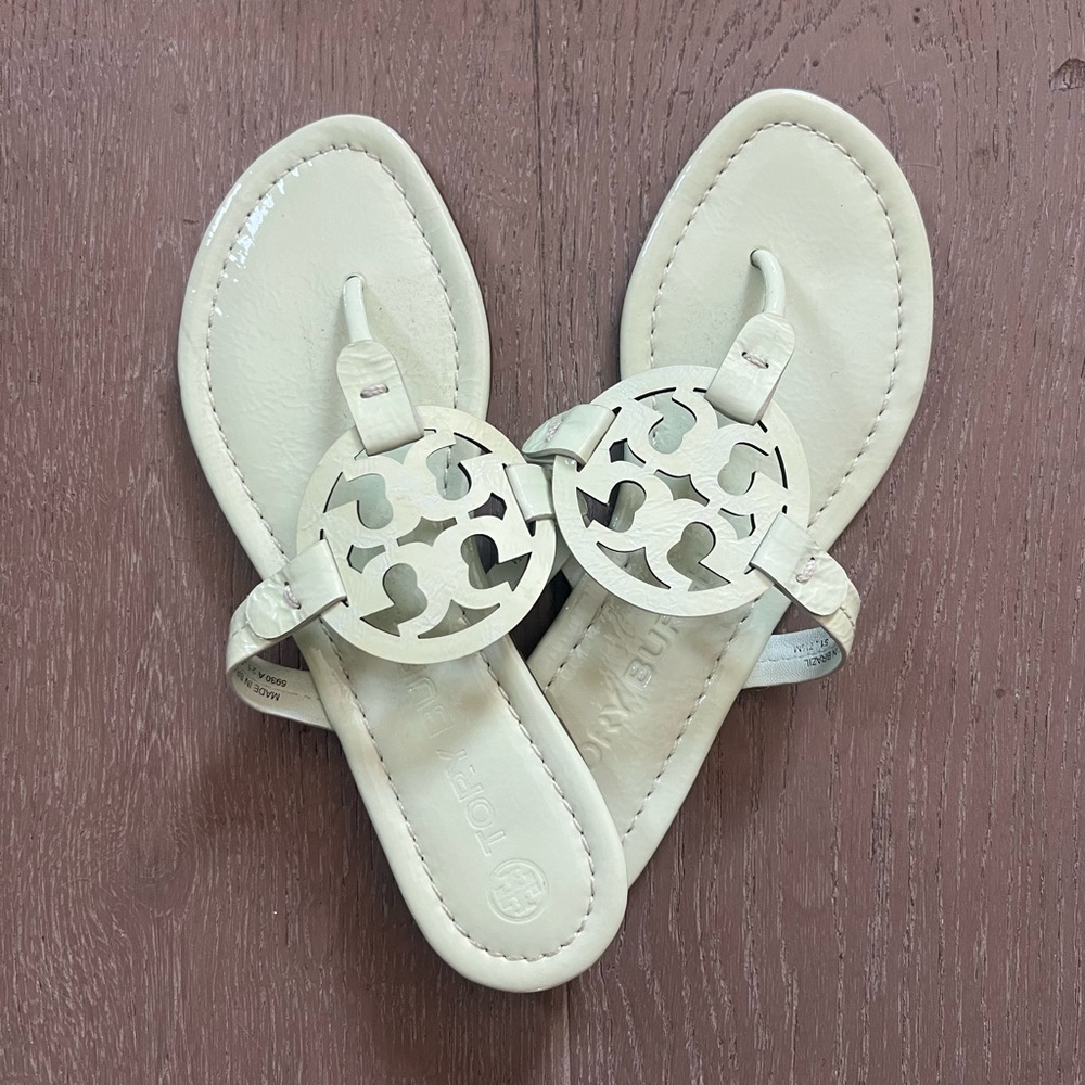 Tory burch sandals